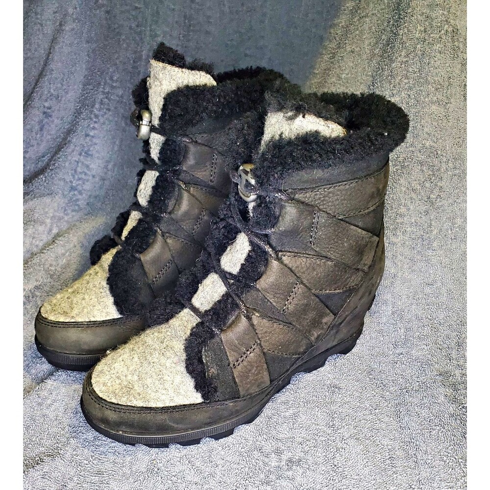 Sorel Women’s US 5.5 Black Gray Wedge Snow Boots Faux Fur Lined Cabincore Fall